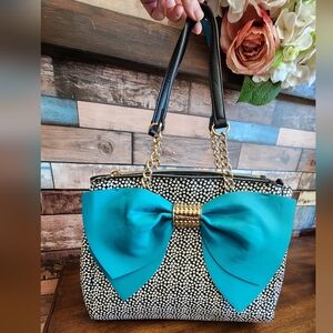 Betsy Johnson Rare Teal Bow Purse
